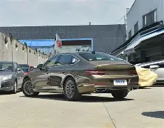 开云体育官网-德约在费德勒的见证下晋级八强