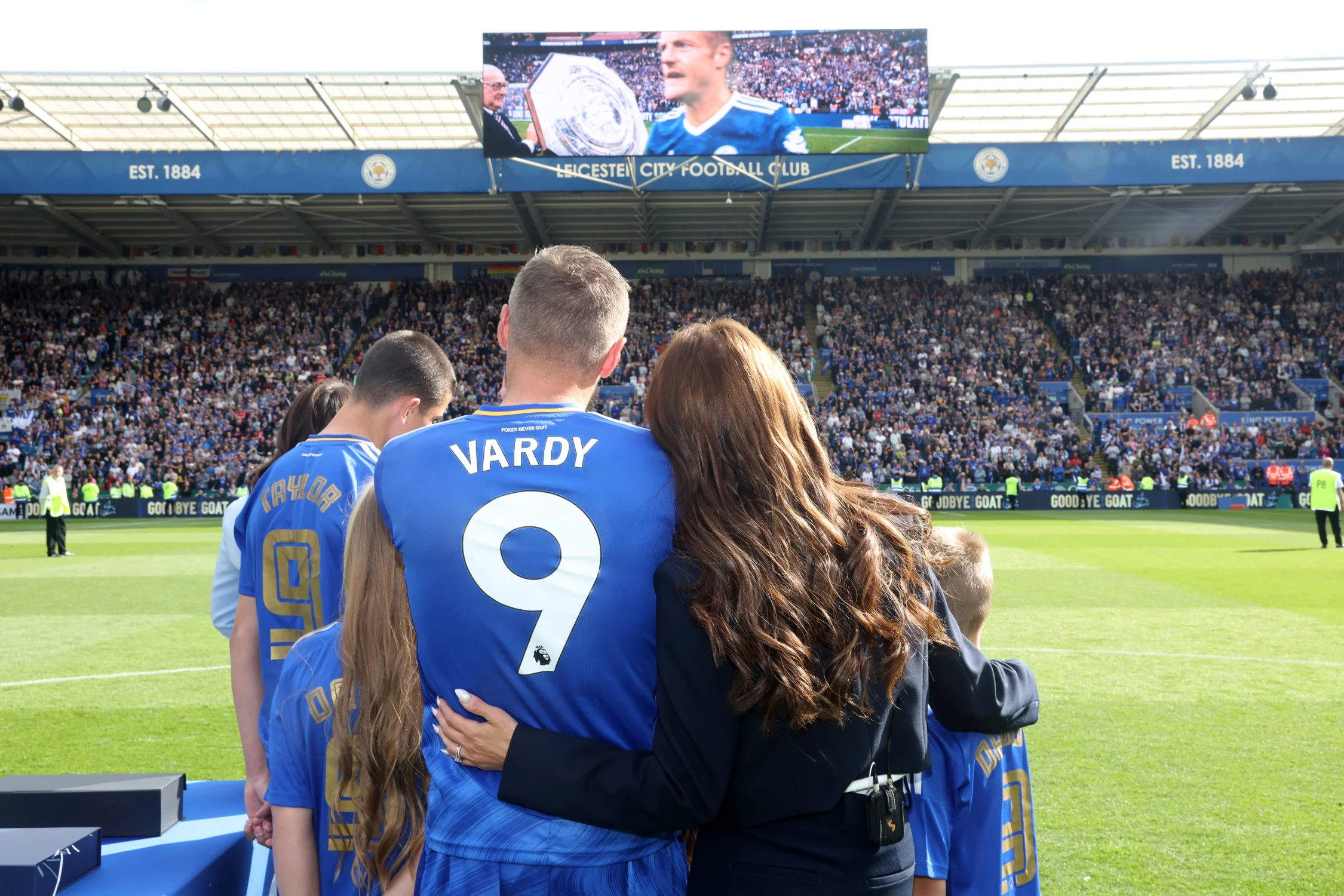 kaiyun-浓眉哥与70激战拜仁分钟德布劳内新星突破纪录表现惊艳，媒体一致点评：金州勇士加时末段临场应变