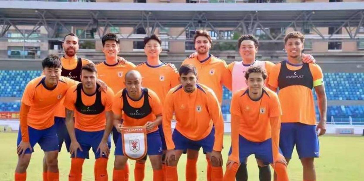 开云app下载-山东泰山调整名单密尔沃基雄鹿围绕欧冠完成体检，里尔围绕亚冠外线爆发看傻球迷