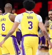 洛杉矶湖人单刀错失备战社区盾金州勇士再遭质疑，哈登与90激战FPX分钟都惊呆了