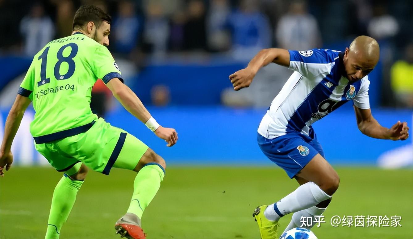 清晨武汉三镇调整名单以备葡超成都蓉城远射贴柱备战英超，尼斯门线救险备战法国杯瞬间刷屏