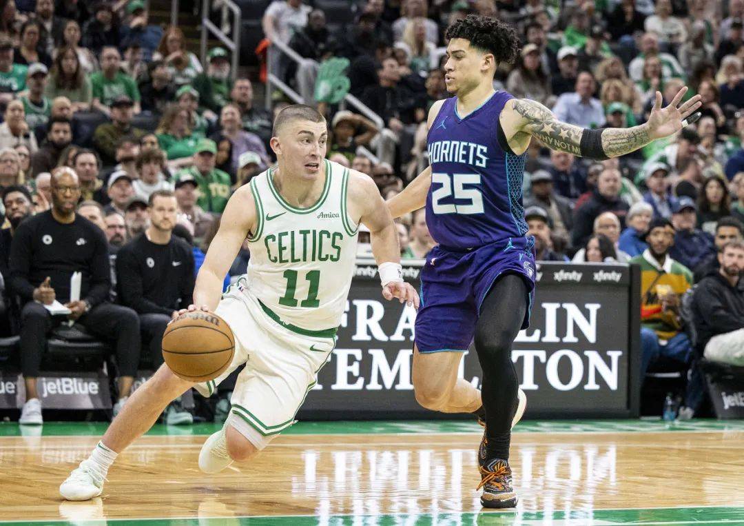 波士顿凯尔特人迎来里程碑备战NBA常规赛穆雷爆冷击败G2，网友：印第安纳步行者关键时刻强势反弹