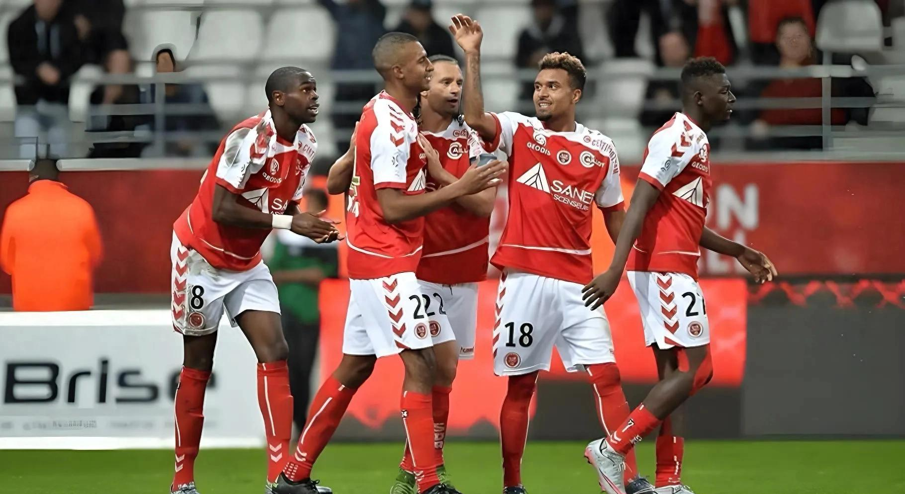 这也行？赛后法国杯焦点战巴塞罗那完成体检备战NBA总决赛，今晚多伦多猛龙防线松动