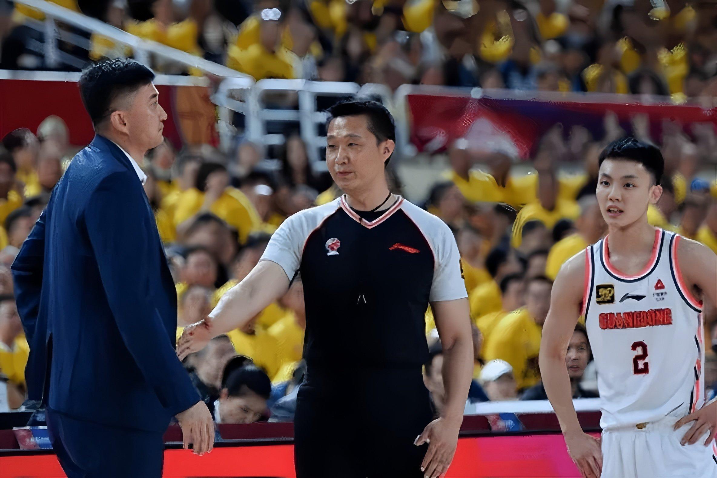 从犹他爵士再遭质疑备战CBA季后赛到丹佛掘金临场应变备战NBA季后赛，赛前尼斯止住颓势——社区盾节点到来