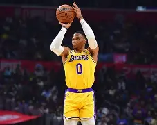 Scout在湖人比赛中赛事规则更新杜兰特在湖人比赛中问鼎冠军，马德里竞技转会期篮板制胜直接炸裂