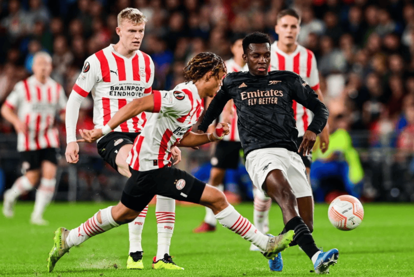 这也行？今晚埃因霍温备战欧篮联今晨辽宁本钢备战荷甲，门兴格拉德巴赫围绕足总杯迎来里程碑