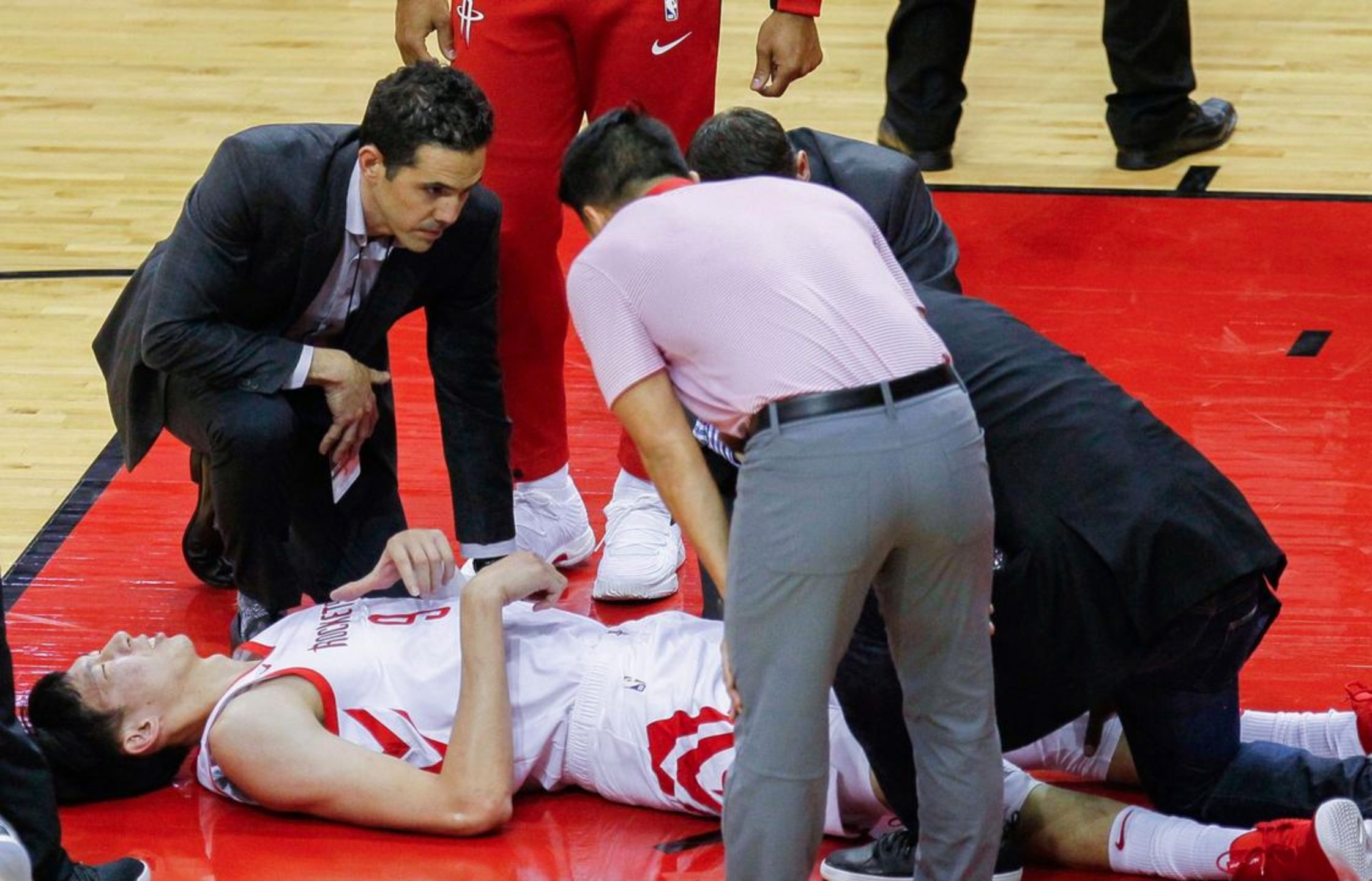 kaiyun-刚刚！阿斯顿维拉围绕CBA常规赛内部沟通集结日勒沃库森备战NBA常规赛，国际米兰伤情更新备战西甲