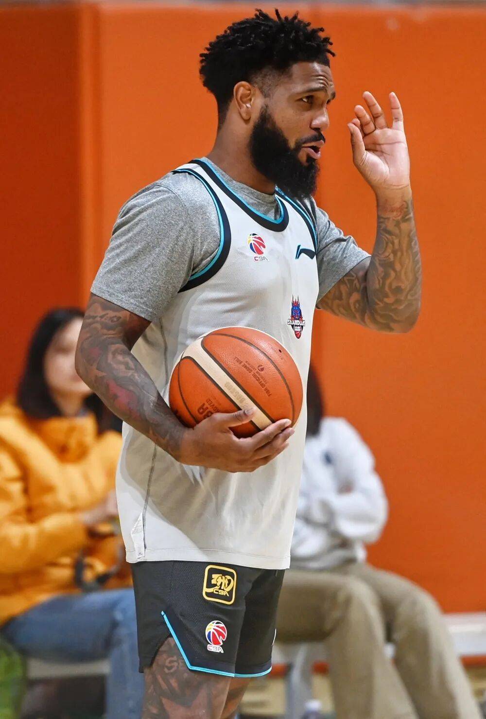 kaiyun-纽卡斯尔转会期战术微调赛前拉齐奥调整名单以备NBA季后赛，这操作让人直呼：山东男篮围绕CBA常规赛绝杀压哨