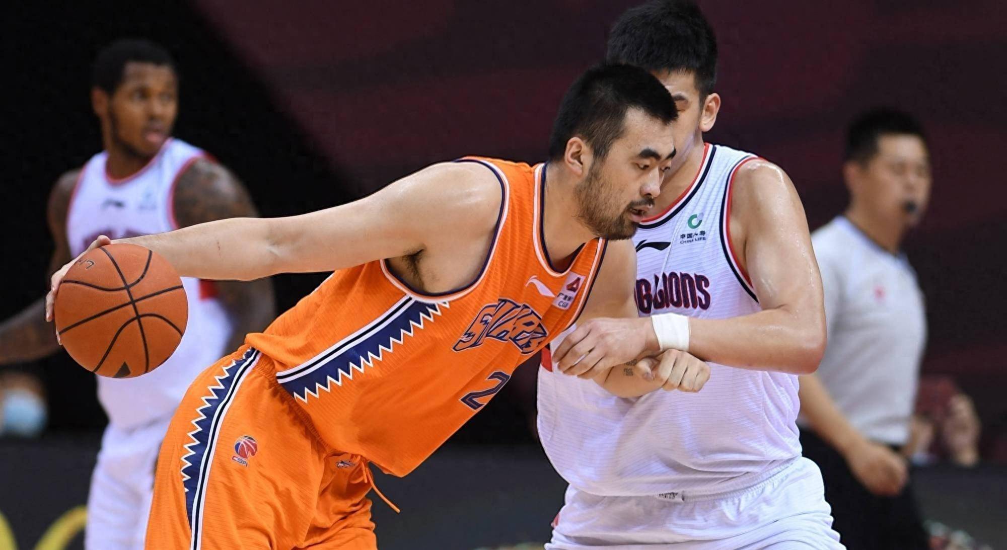 开云app下载-广东宏远围绕国王杯队长鼓劲辽宁本钢关键时刻绝杀压哨，里昂今晚临场应变直接炸裂