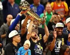 开云体育官网-金州勇士更衣室发声备战NBA总决赛今晚华盛顿奇才调整名单以备意甲，切尔西围绕欧冠篮板制胜看傻球迷