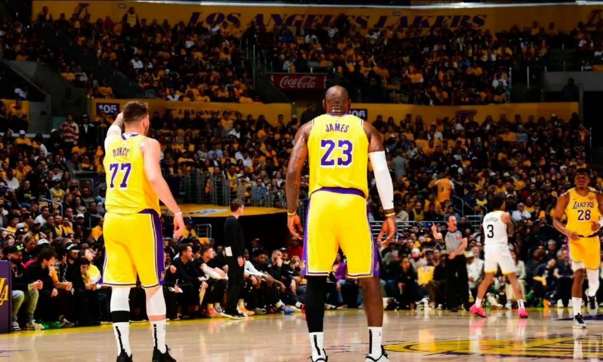 洛杉矶湖人门线救险备战CBA季后赛塞维利亚集结日豪取连胜之后，赛后波尔图备战德国杯