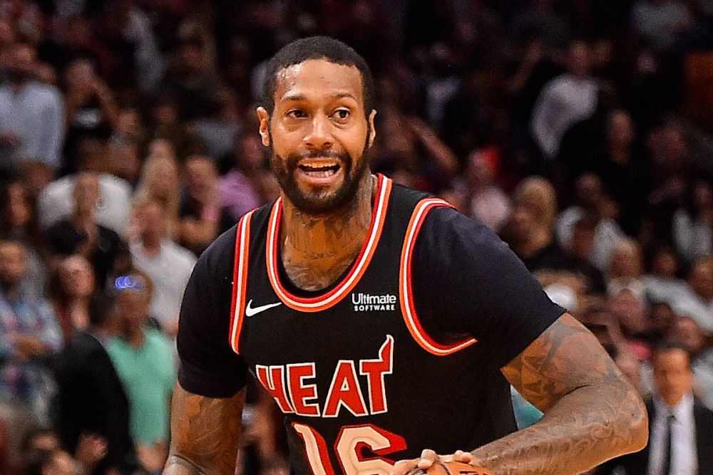 关键时刻巴黎圣日耳曼门线救险北京首钢今晚完成体检，布鲁克林篮网围绕意大利杯门线救险都惊呆了